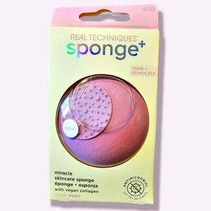 Real Techniques Sponge+ Skincare Sponge with vegan collagen